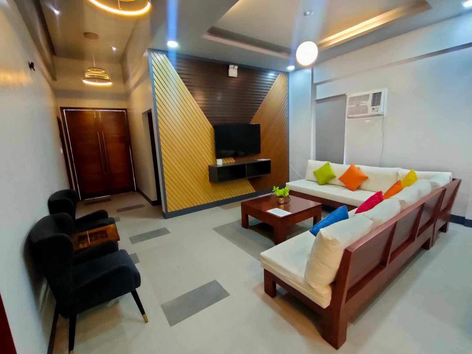 Sands Hotel Nasugbu Esterno foto